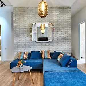 شقة Nice Place Apart Old, تبليسي
